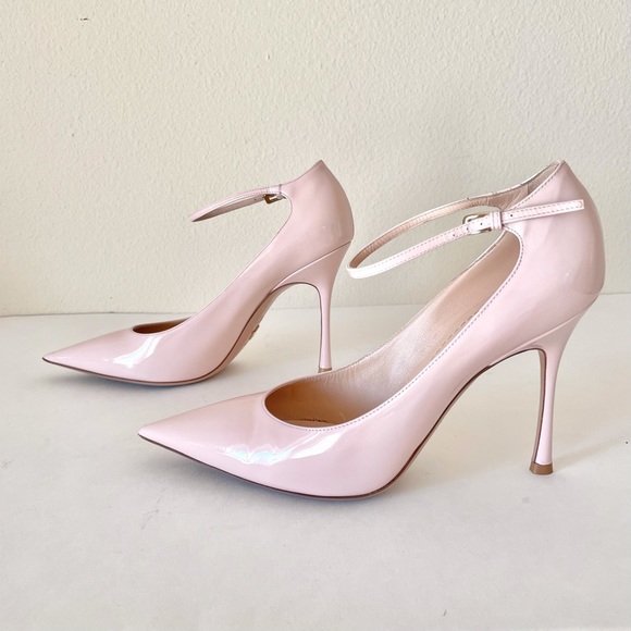 Dior D-Strap Pump - Picture 4 of 16